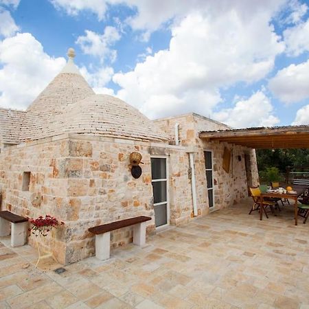 Trullo Oasi Santo Stefano - Private Pool Villa กัสเตลลานา กรอตเต ภายนอก รูปภาพ