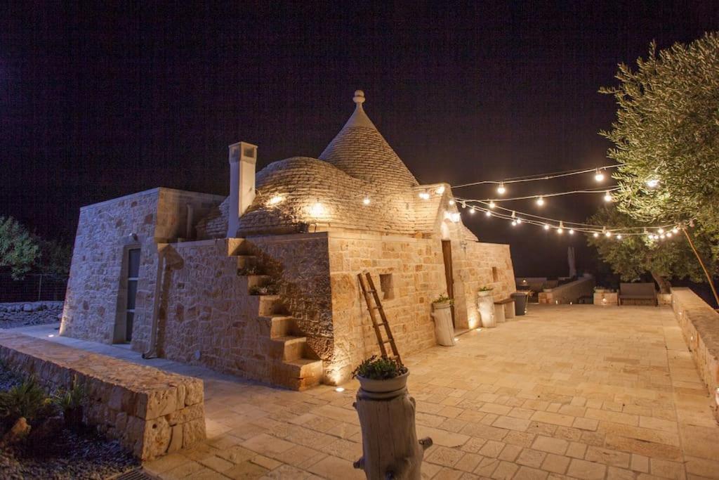 Trullo Oasi Santo Stefano - Private Pool Villa กัสเตลลานา กรอตเต ภายนอก รูปภาพ