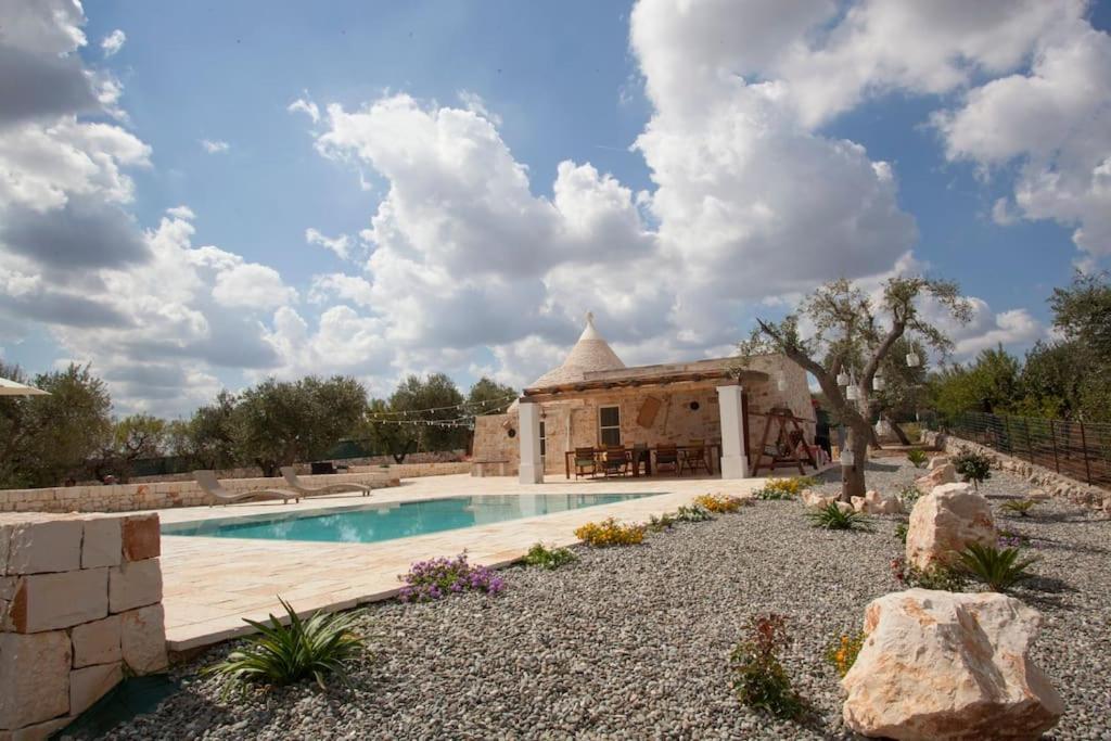 Trullo Oasi Santo Stefano - Private Pool Villa กัสเตลลานา กรอตเต ภายนอก รูปภาพ